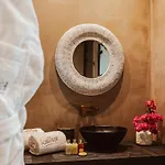 Kaliva - Adults Only 5*